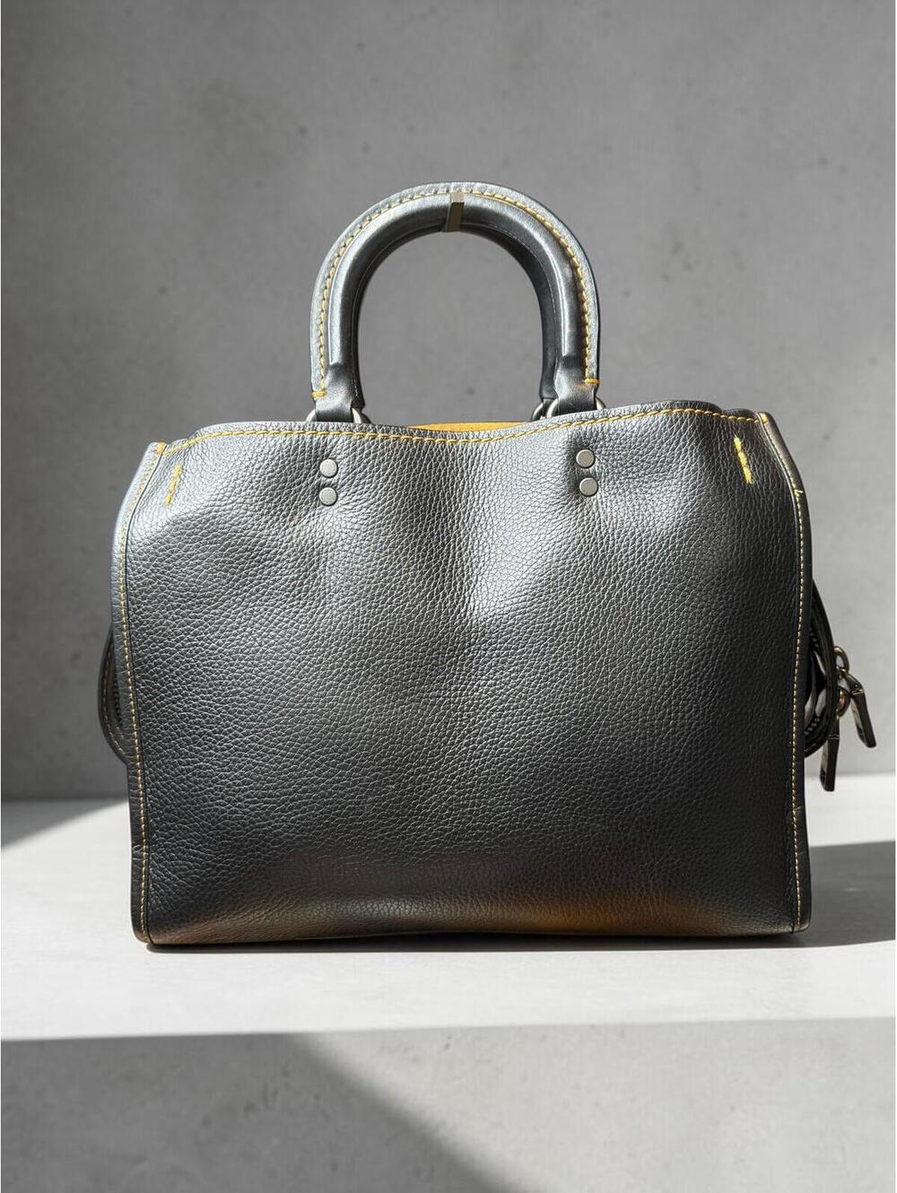 Coach Rogue 31 with Tea Rose Flowers, Glove-Tanned Leather Satchel Rare - Picture 4 of 15